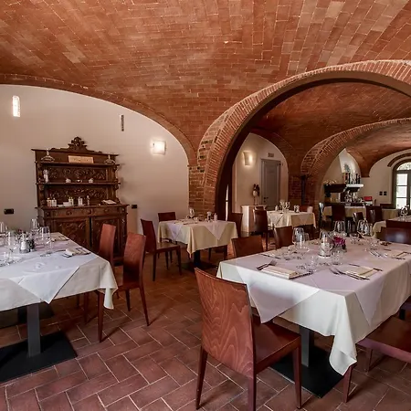 בית כפרי Podere La Rocca
